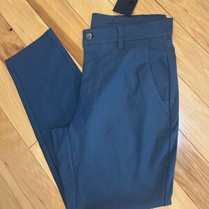 NWT Fabletics The Don Men's 5-Pocket Trouser Pants in Onyx (Gray)
